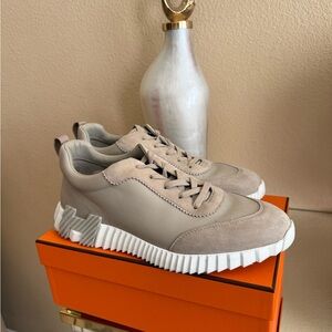 Hermes Beige and White Men's Shoes